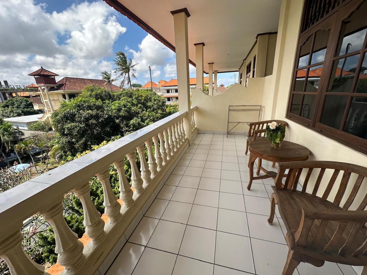 New Mekar Jaya Hotel Legian Exteriör bild